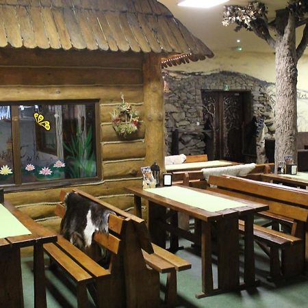 Bieszczadzkie Wrota Lasu Hotel Steznica  Екстериор снимка